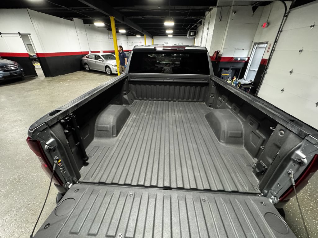 Used 2023 Chevrolet Silverado 1500 Custom AWD/4WD image 15