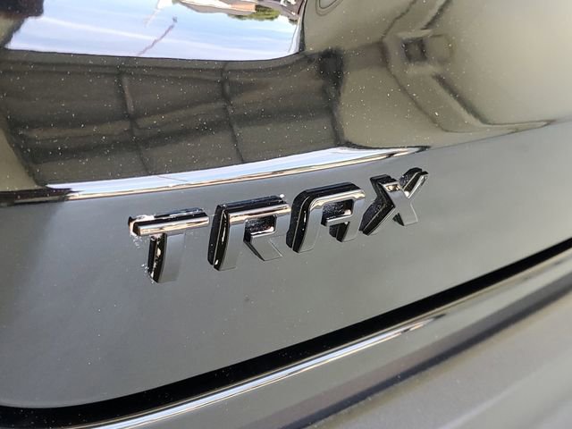 Used 2024 Chevrolet Trax RS FWD image 8