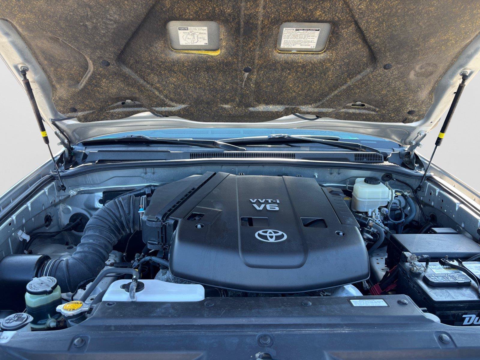 Used 2008 Toyota 4Runner SR5 AWD/4WD image 20