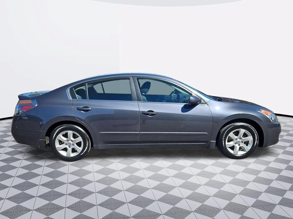 Used 2009 Nissan Altima Hybrid Sedan w/ Convenience Pkg FWD image 7