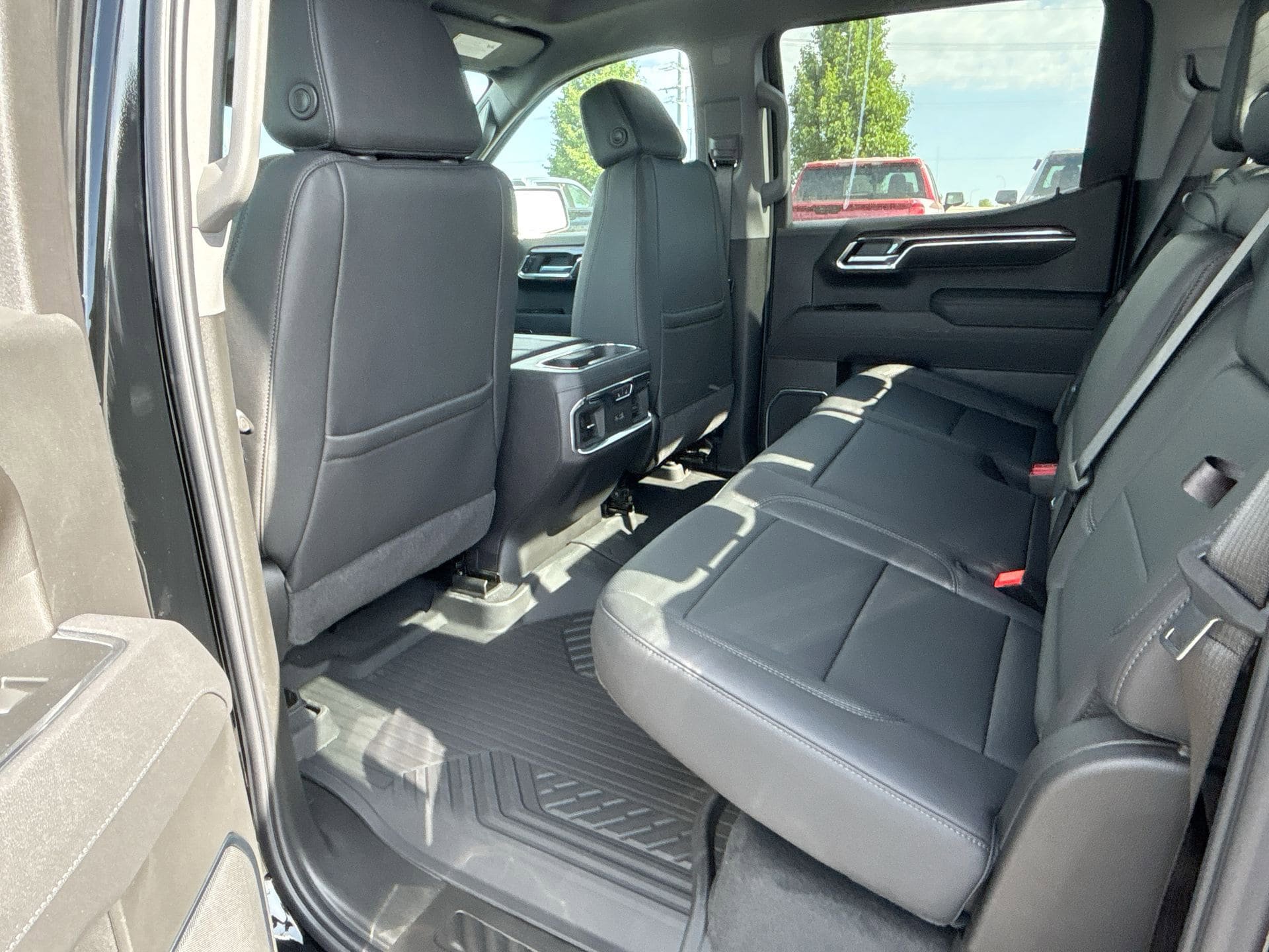 New 2025 Chevrolet Silverado 1500 LTZ w/ Technology Package image 52