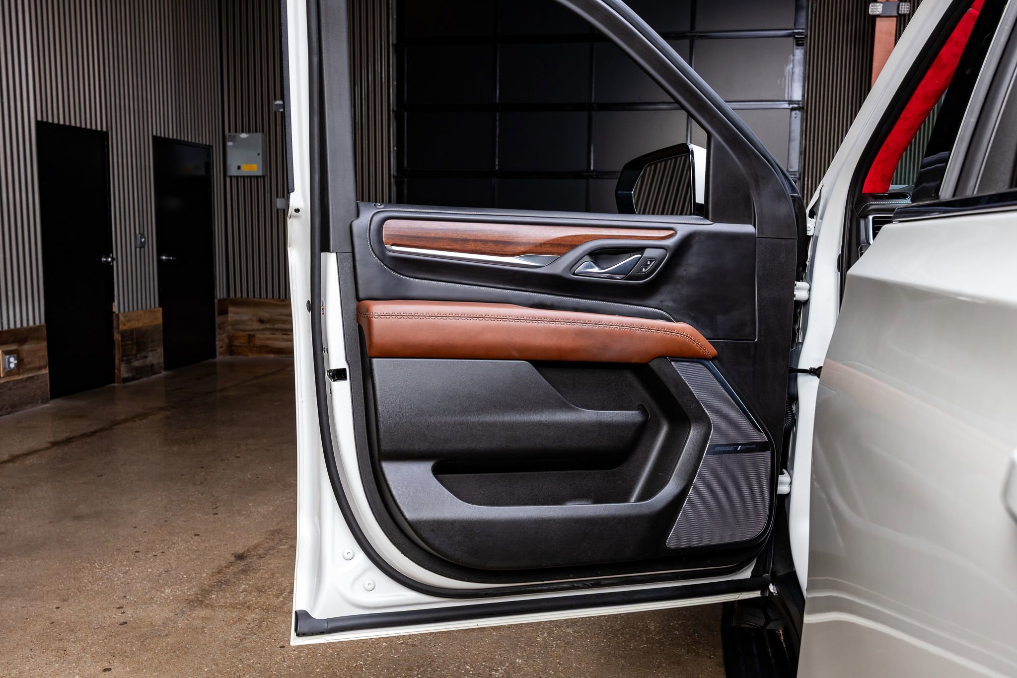 Used 2023 GMC Yukon XL Denali Ultimate image 36