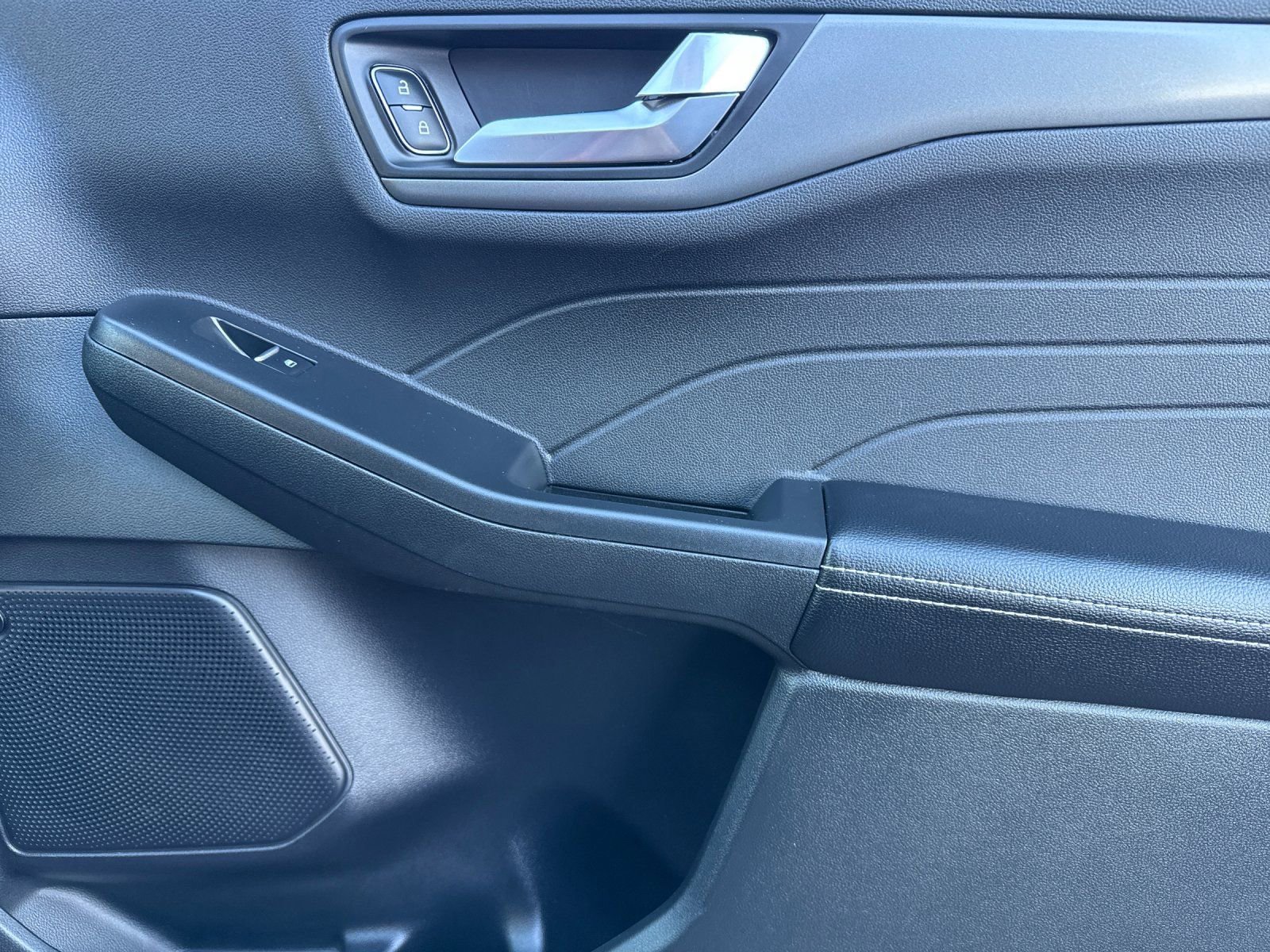 Used 2023 Ford Escape Active w/ Tech Pack #2 image 19