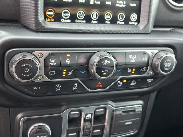 Used 2022 Jeep Gladiator Overland AWD/4WD image 13