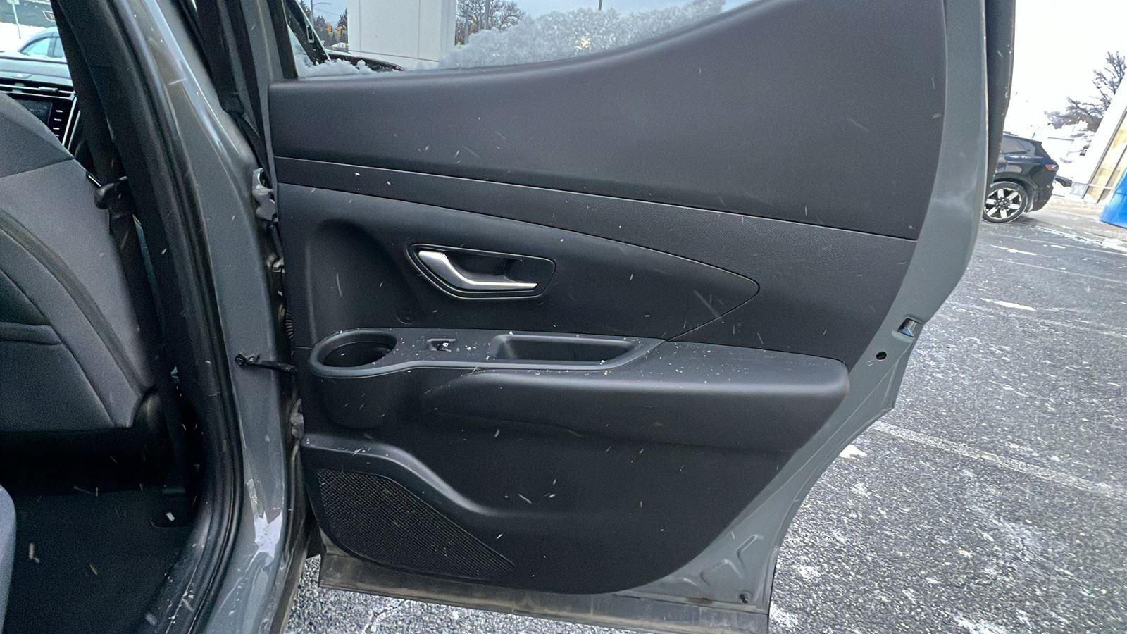 Used 2024 Hyundai Santa Cruz SEL image 14