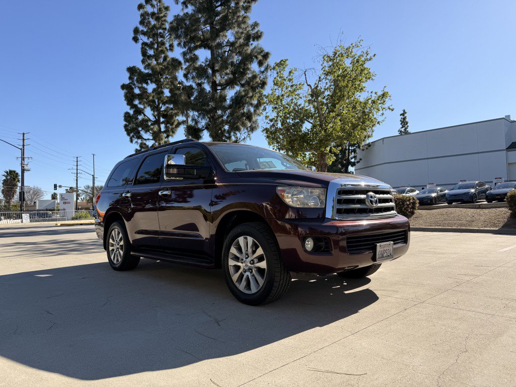 Used 2008 Toyota Sequoia Limited image 2