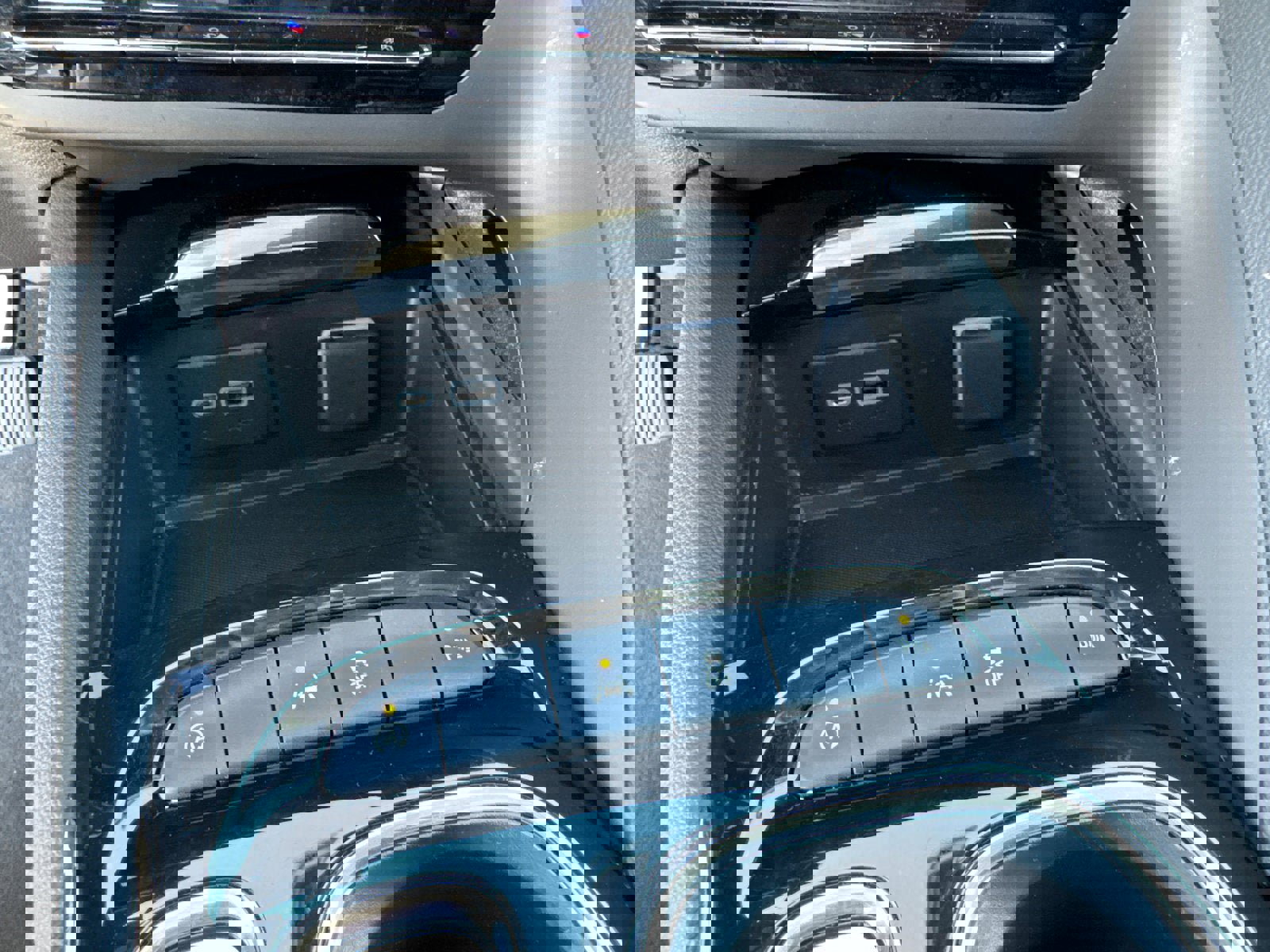 Certified 2023 Buick Envision Essence image 29