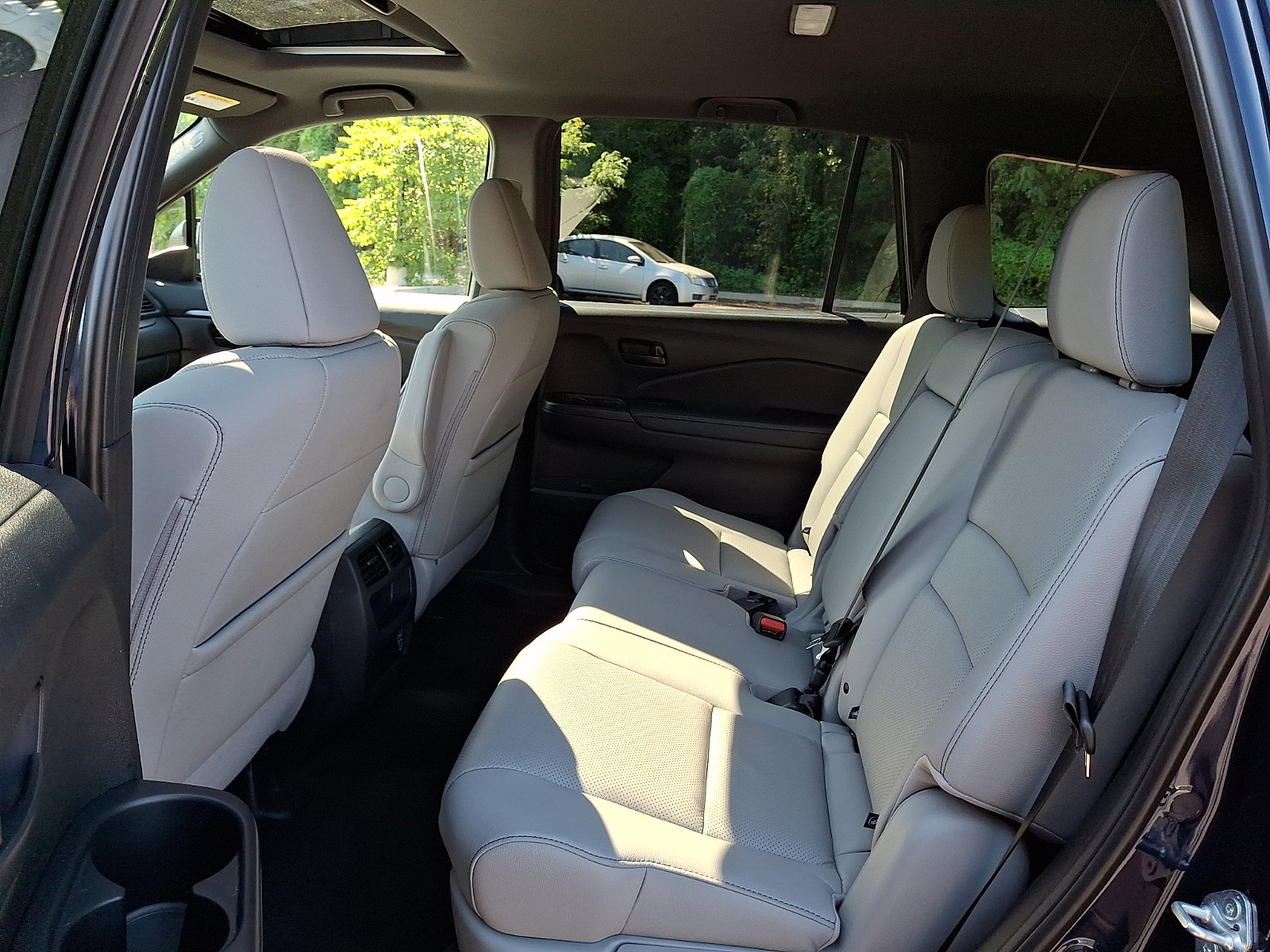 Used 2023 Honda Passport EX-L image 10