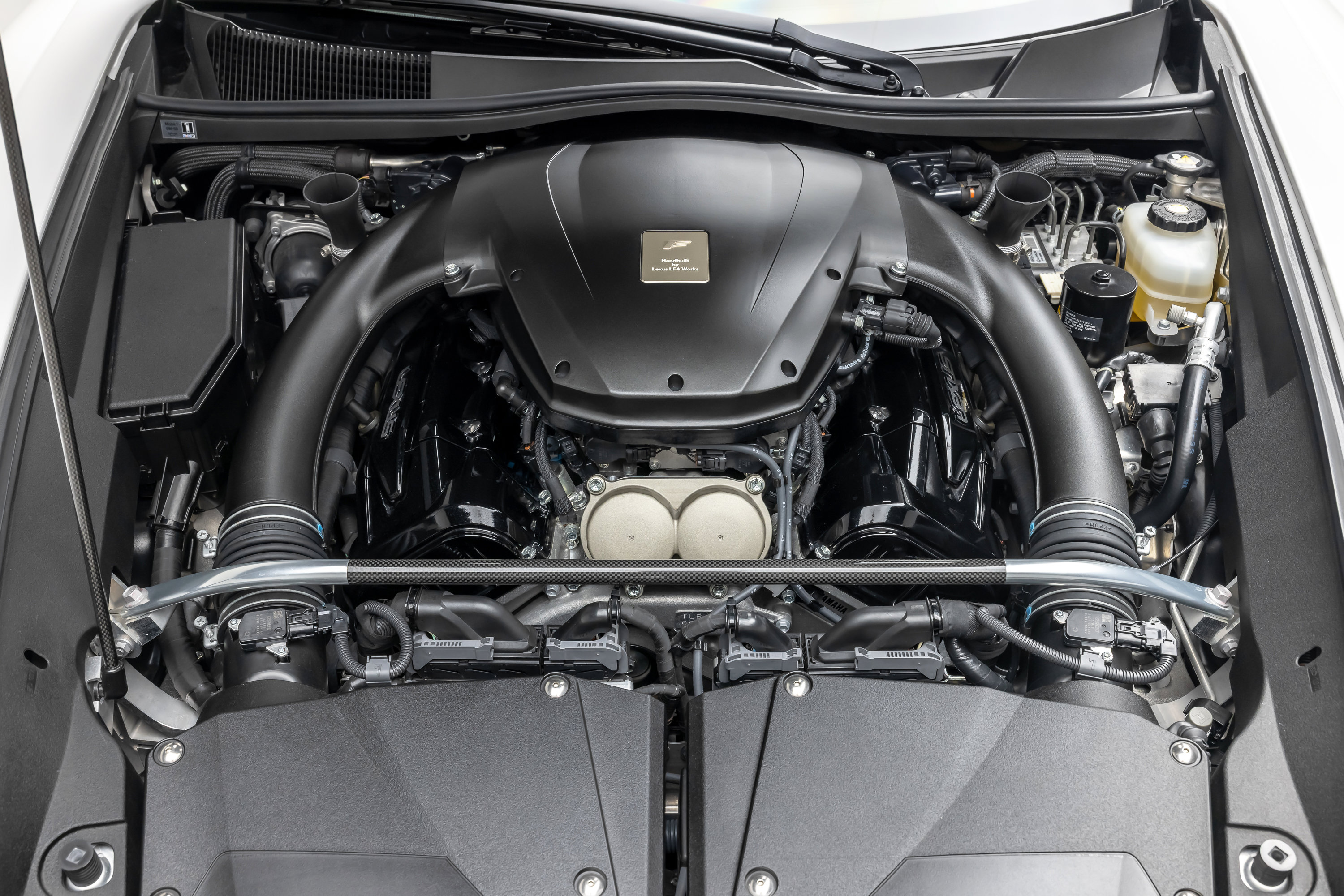 Used 2012 Lexus LFA RWD image 47