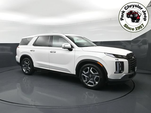 Used 2023 Hyundai Palisade Limited AWD/4WD image 1