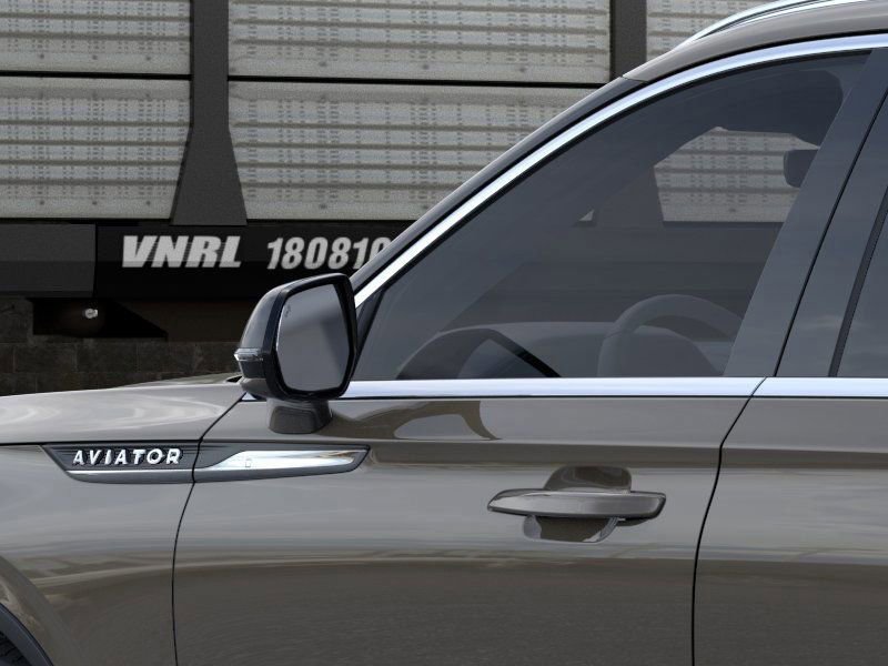 New 2026 Lincoln Aviator AWD image 21