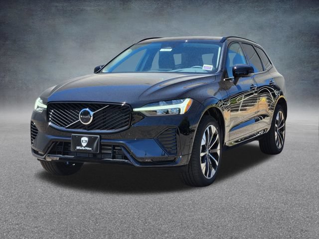 New 2026 Volvo XC60 T8 Plus w/ Climate Package AWD/4WD image 3
