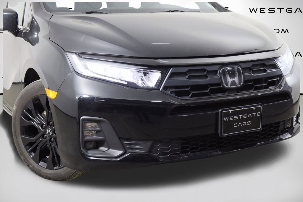 Used 2025 Honda Odyssey Sport-L image 41