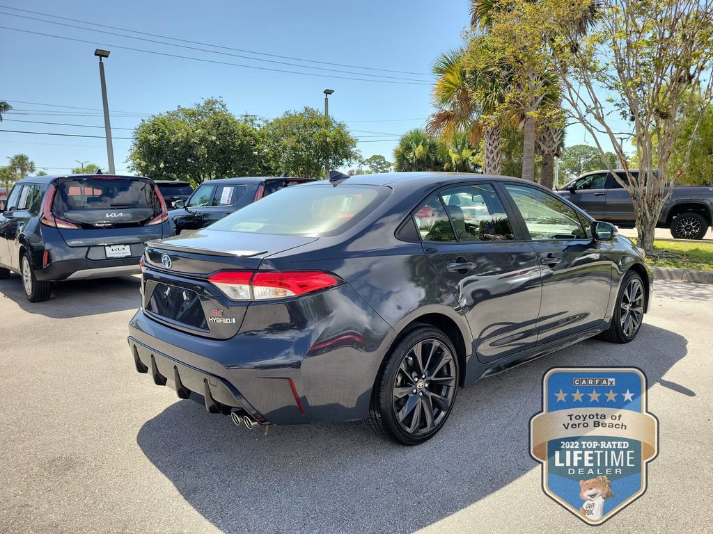 Certified 2024 Toyota Corolla SE FWD image 4