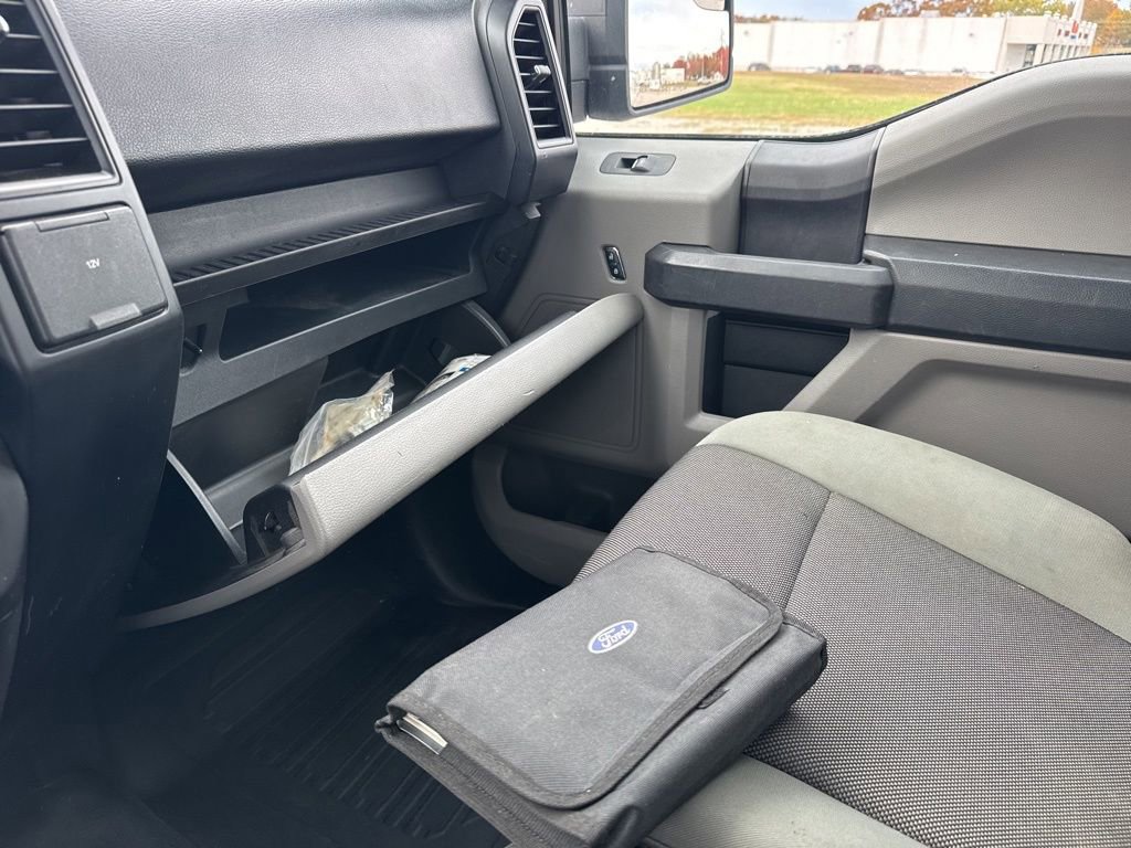 Used 2016 Ford F150 XL w/ Equipment Group 101A Mid RWD image 30