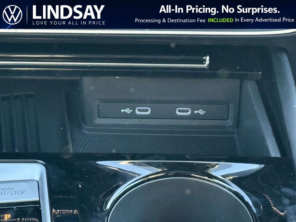 New 2026 Volkswagen Atlas Cross Sport SEL R-Line image 16