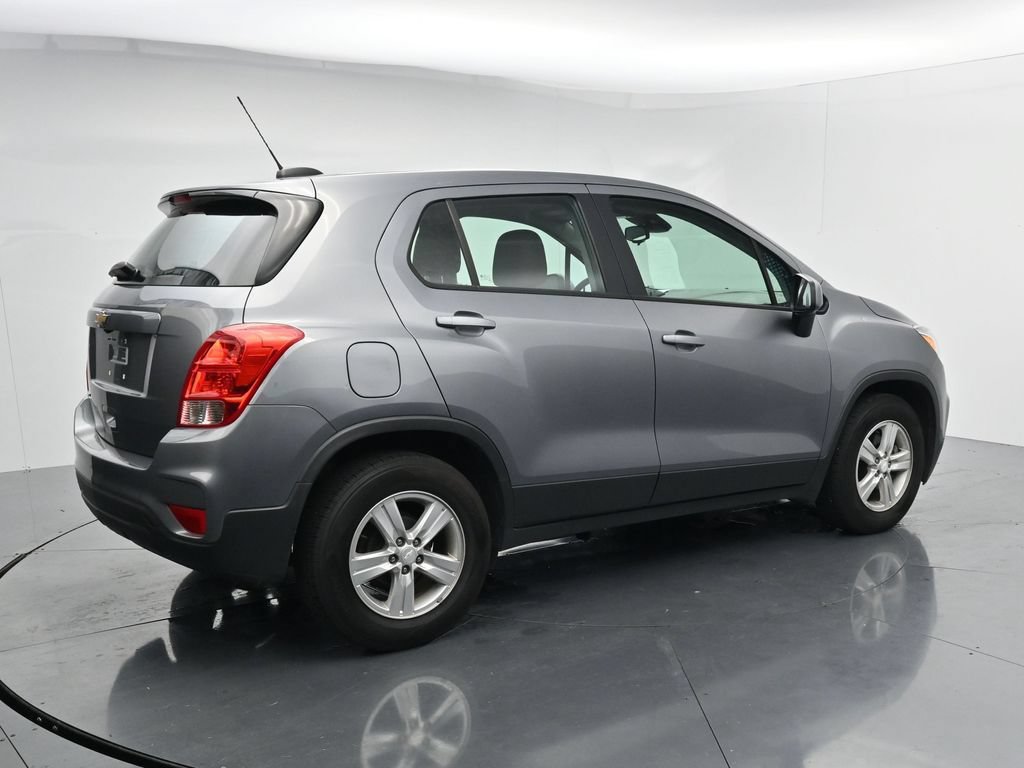Used 2020 Chevrolet Trax LS FWD image 8