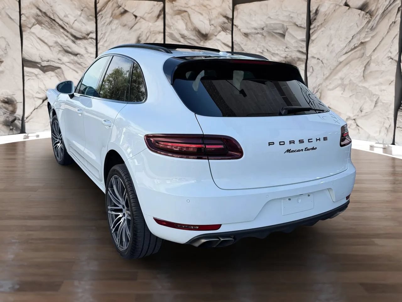 Used 2017 Porsche Macan Turbo w/ Premium Package Plus AWD/4WD image 11