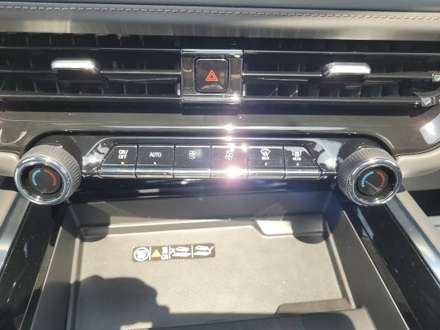New 2026 Chevrolet Suburban High Country AWD/4WD image 40