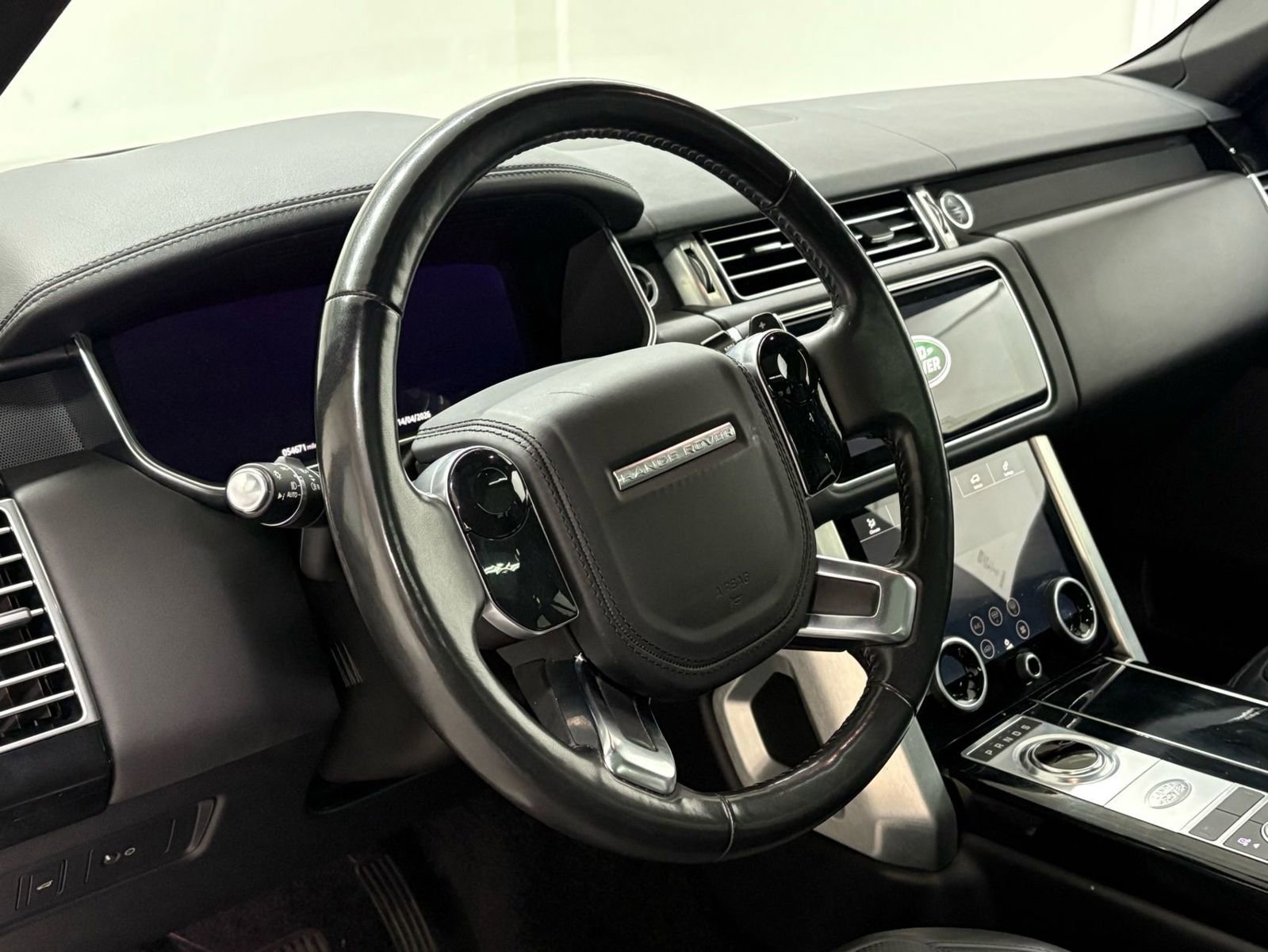 Used 2020 Land Rover Range Rover HSE AWD/4WD image 34