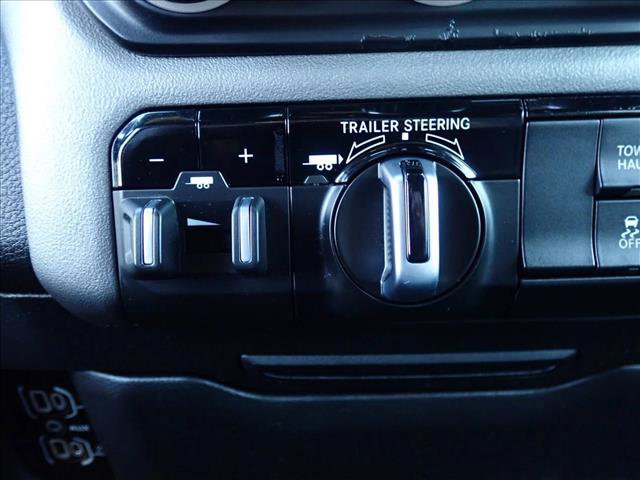 Used 2022 RAM 1500 Big Horn w/ Trailer Tow Group AWD/4WD image 18