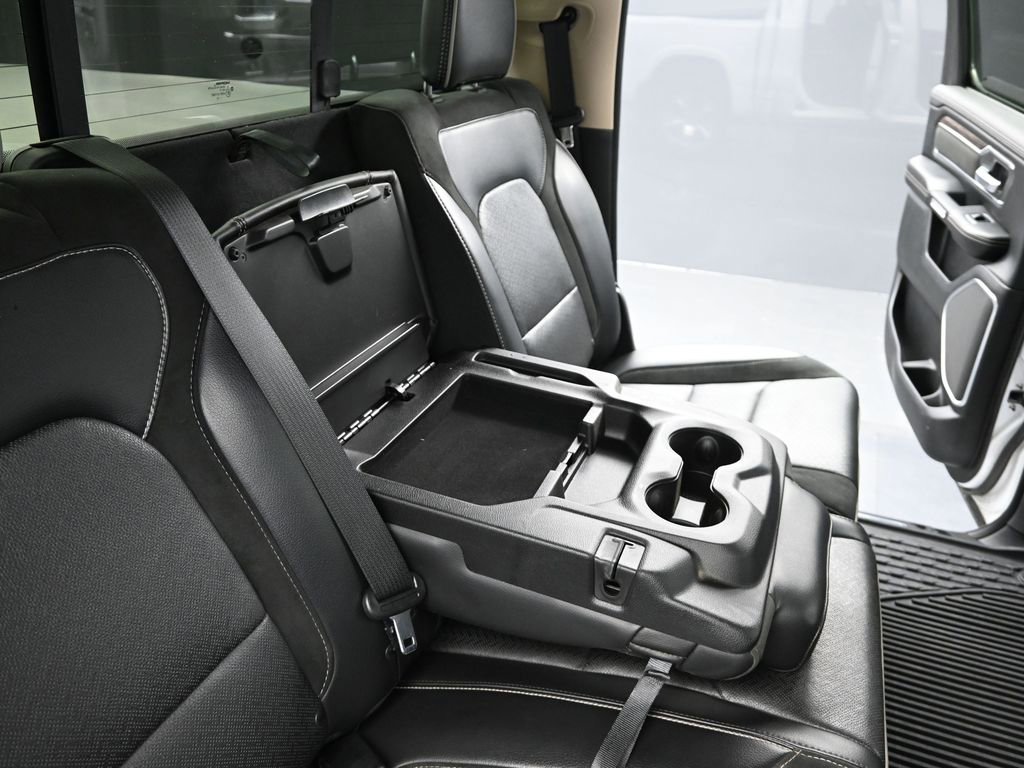 Used 2019 RAM 1500 Laramie image 25