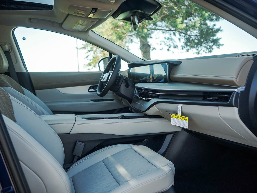 New 2026 Nissan Murano Platinum w/ Cargo Package AWD/4WD image 11