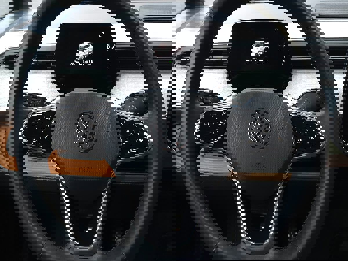 Used 2025 Volkswagen ID. Buzz Pro S image 31