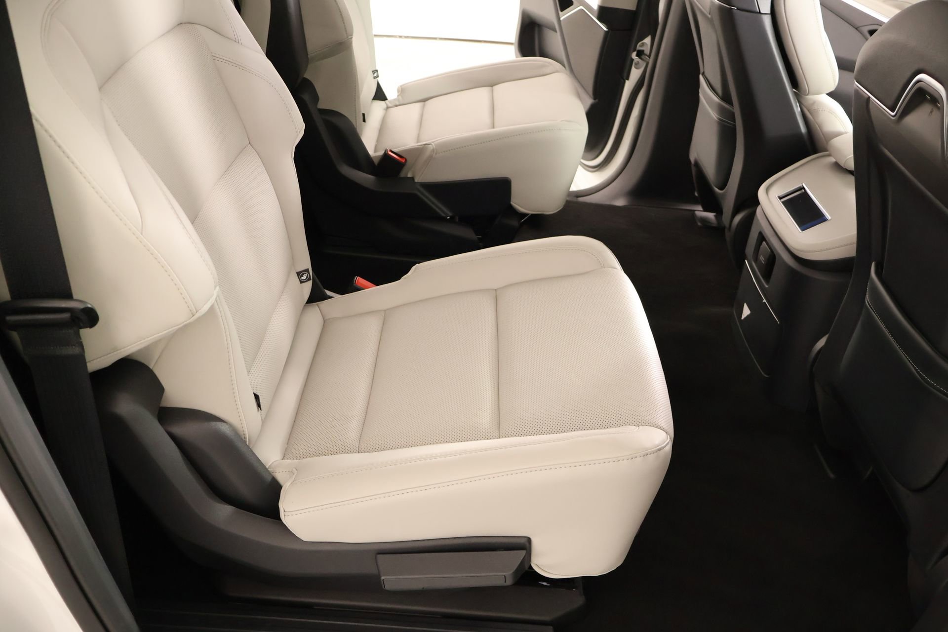 New 2026 Lincoln Navigator L Reserve AWD/4WD image 15