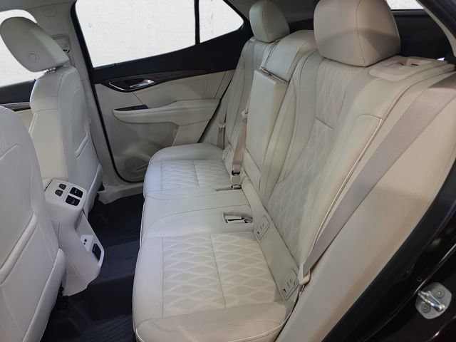 Used 2023 Buick Envision Avenir image 14