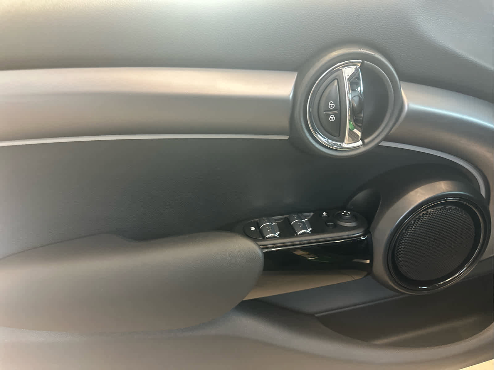 Used 2024 MINI Cooper S image 15