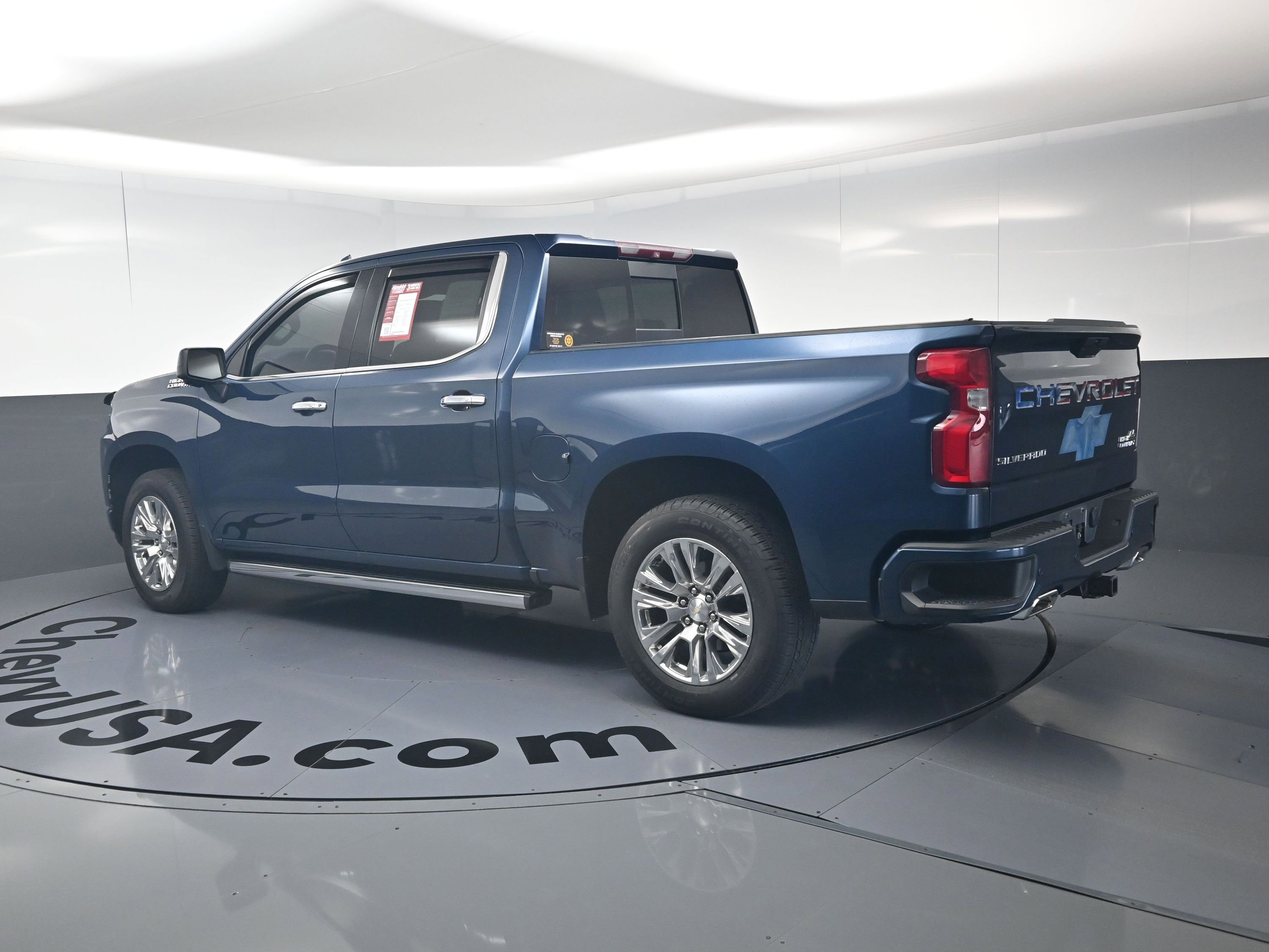 Used 2019 Chevrolet Silverado 1500 High Country AWD/4WD image 7