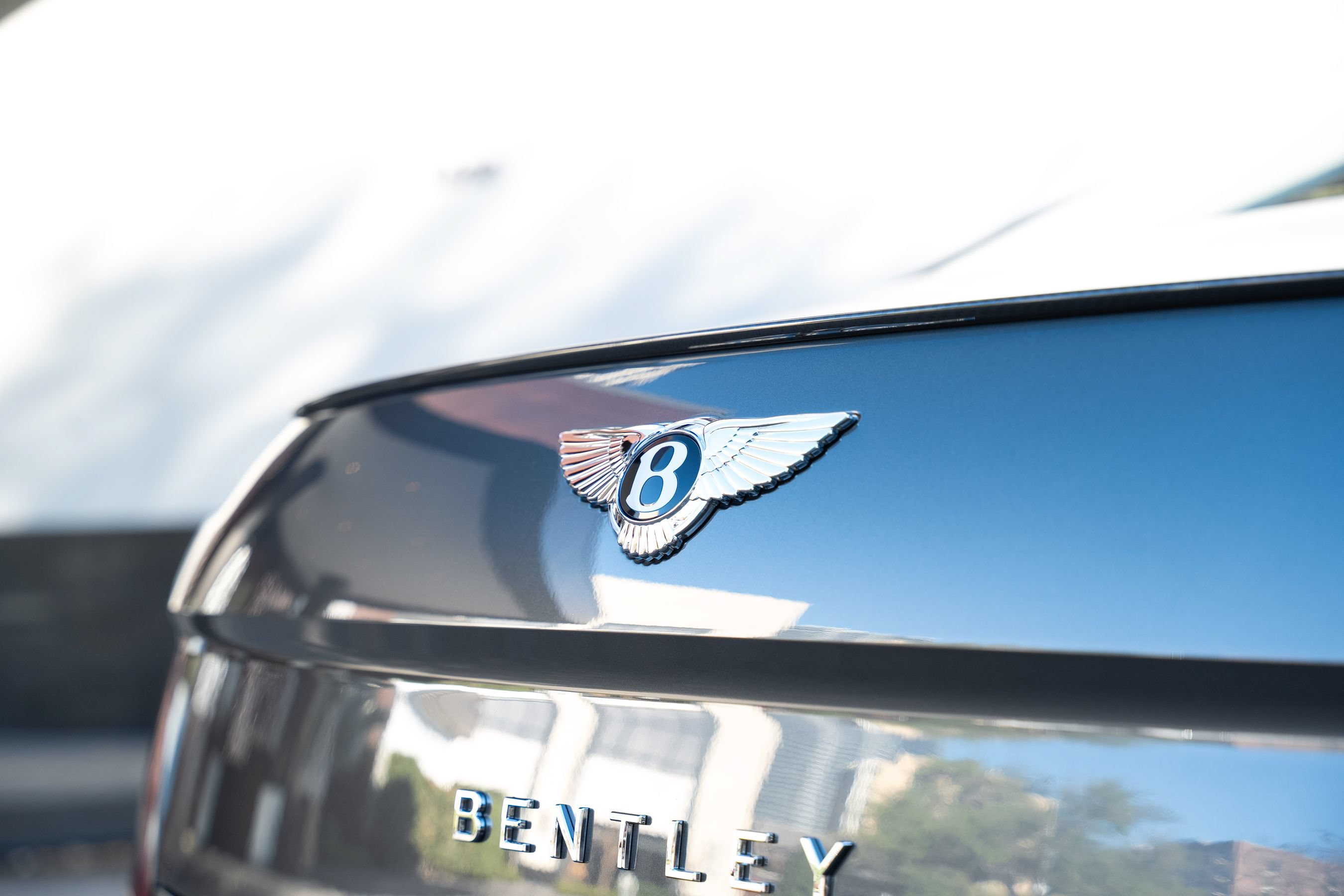 Certified 2025 Bentley Flying Spur Plug-In Hybrid AWD/4WD image 53