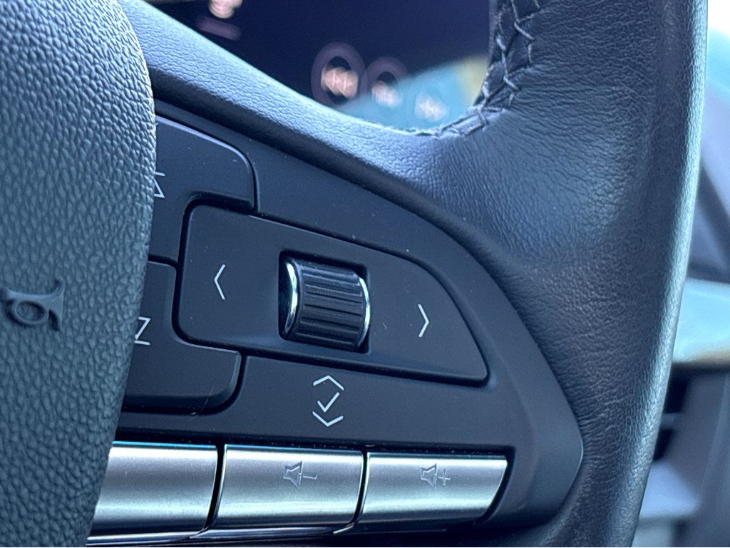 Certified 2022 Cadillac CT4 Luxury w/ Sun And Sound Package image 17