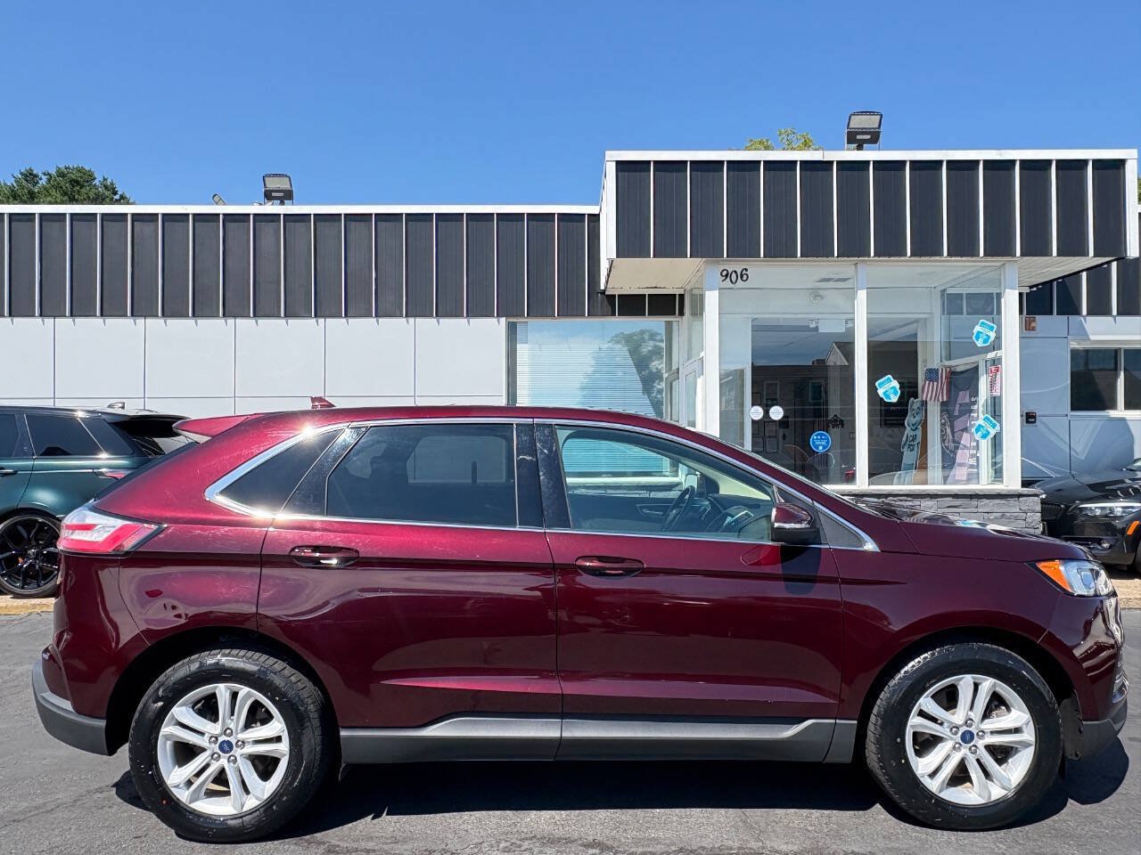 Used 2020 Ford Edge SEL w/ Convenience Package AWD/4WD image 8