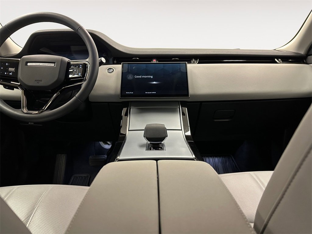 Used 2025 Land Rover Range Rover Evoque S image 11