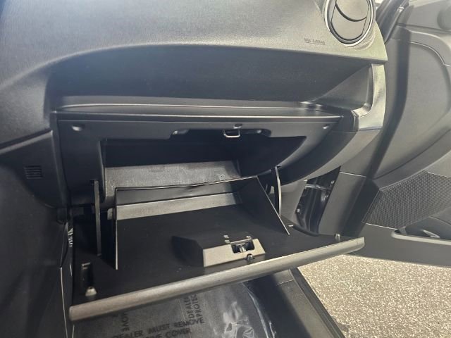 Used 2015 MAZDA MAZDA5 Sport image 21