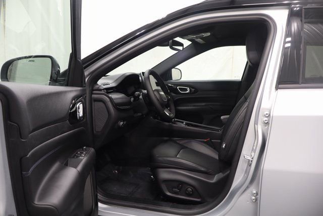 New 2026 Jeep Compass Limited image 11