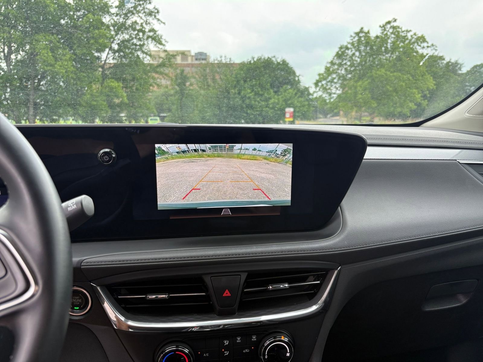 Used 2025 Buick Encore GX Preferred FWD image 23