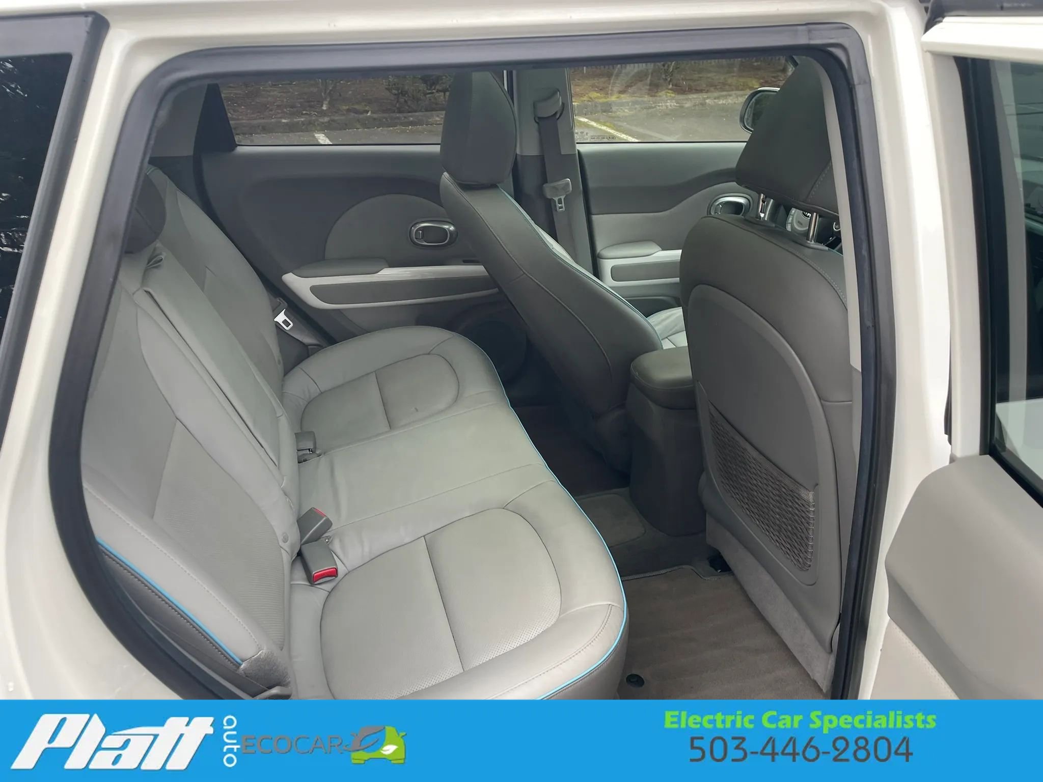 Used 2017 Kia Soul EV + w/ Sun & Fun Package image 47