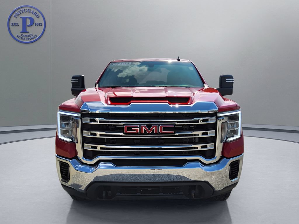 Used 2022 GMC Sierra 2500 SLE w/ X31 Off-Road Package AWD/4WD image 2