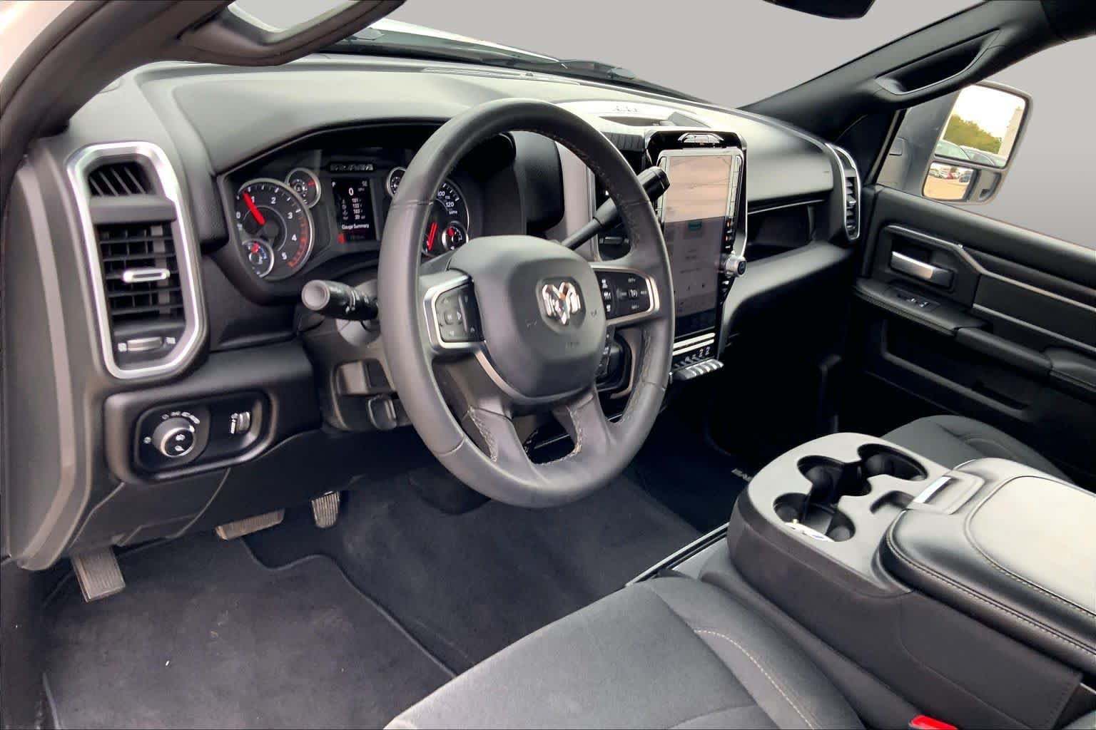 Used 2025 RAM 2500 Big Horn AWD/4WD image 17