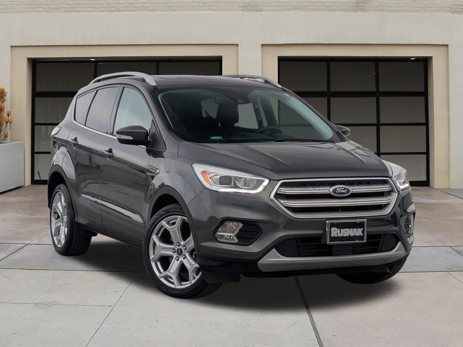 Used 2018 Ford Escape Titanium w/ Ford Safe & Smart Package image 33