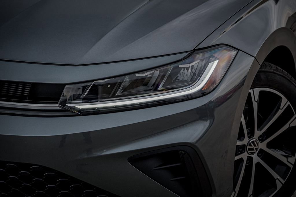 New 2026 Volkswagen Jetta Sport image 3