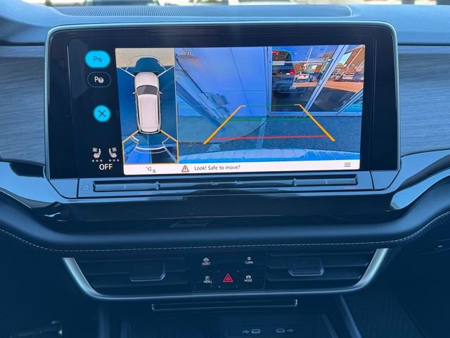 New 2026 Volkswagen Atlas SEL Premium R-Line image 38