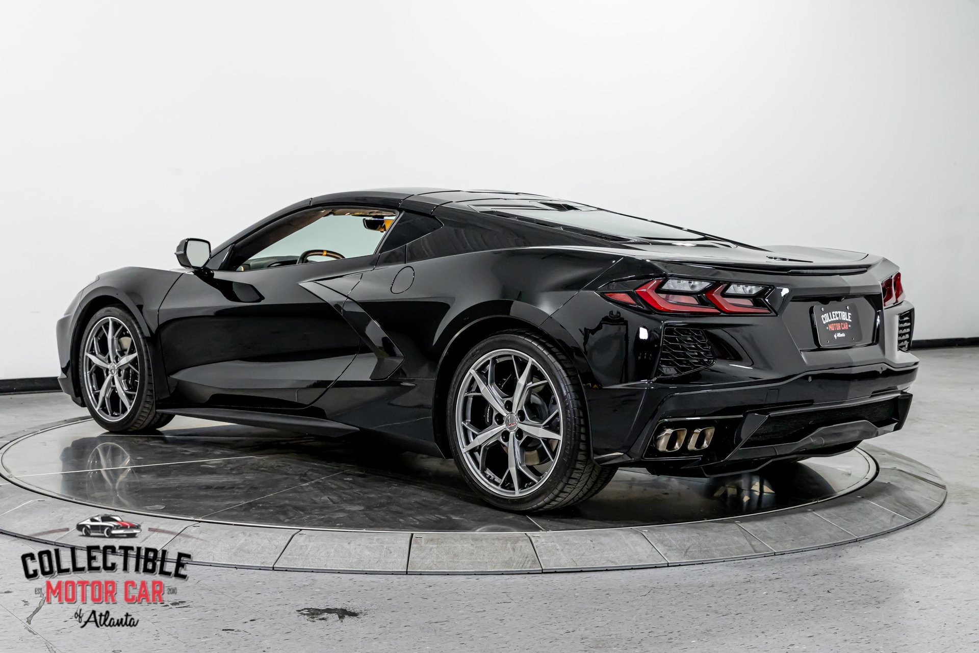 Used 2022 Chevrolet Corvette Stingray Premium Cpe w/ Body-Color Dual Roof Package RWD image 14