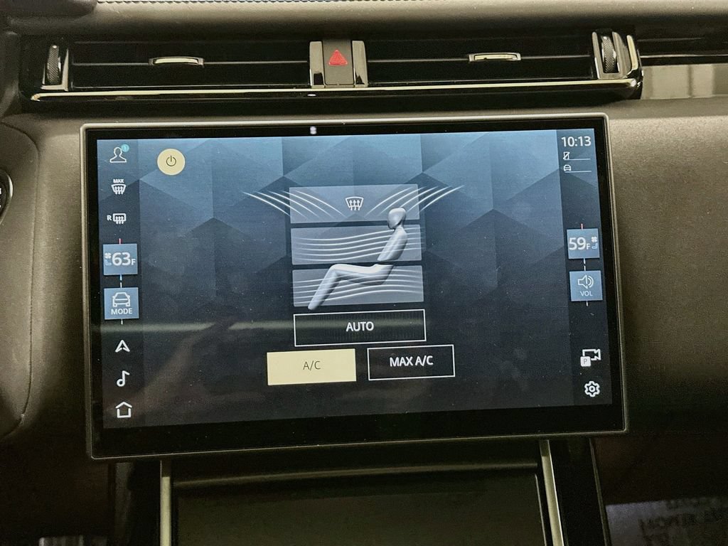 Used 2026 Land Rover Range Rover Velar Dynamic SE AWD/4WD image 17