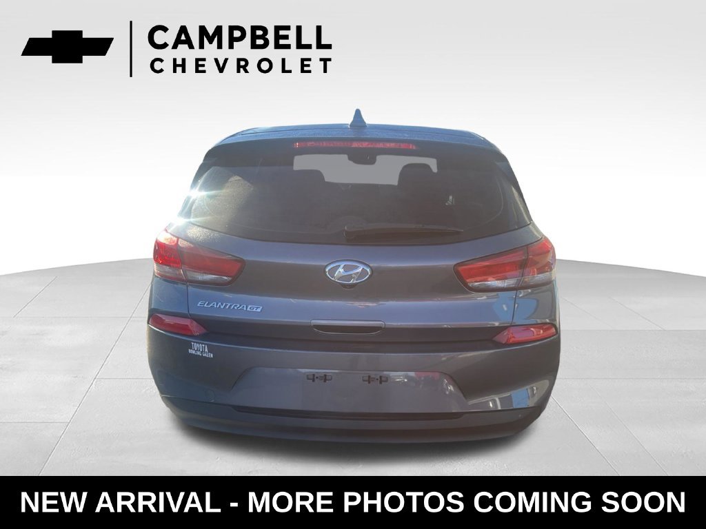 Used 2018 Hyundai Elantra GT w/ Style Package 02 FWD image 4