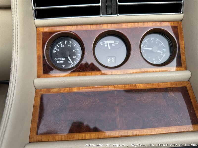 Used 1990 Rolls-Royce Corniche III RWD image 37