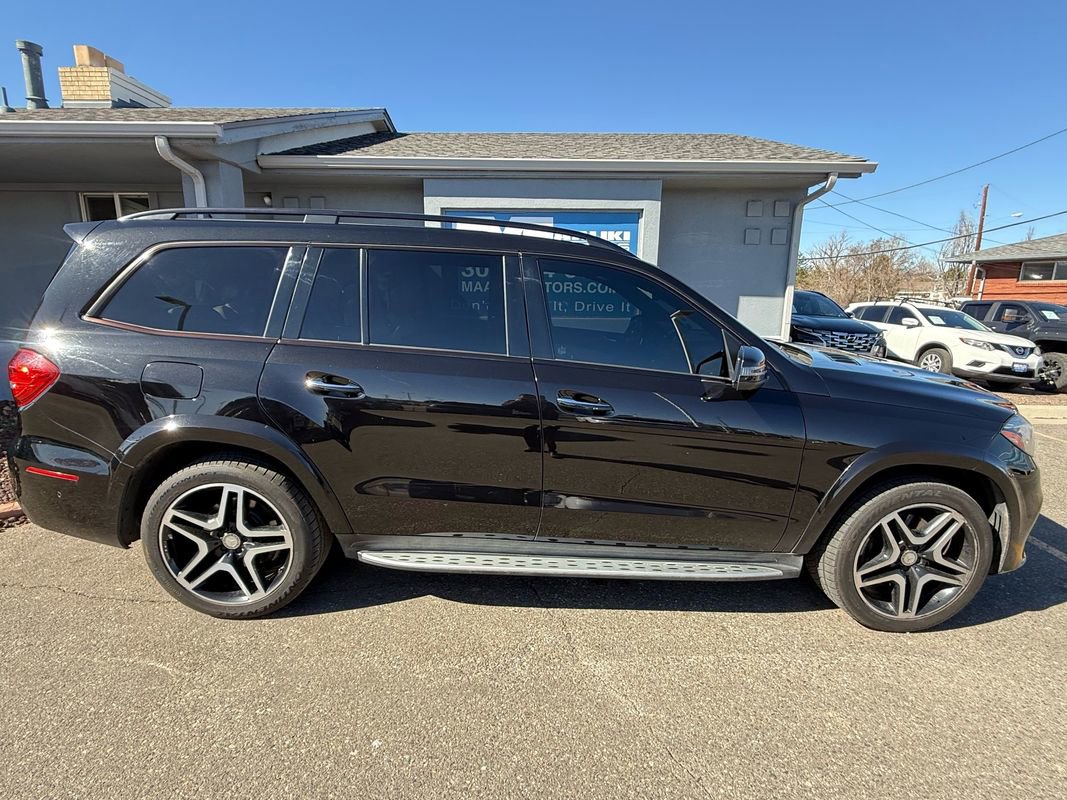 Used 2017 Mercedes-Benz GLS 550 4MATIC image 10